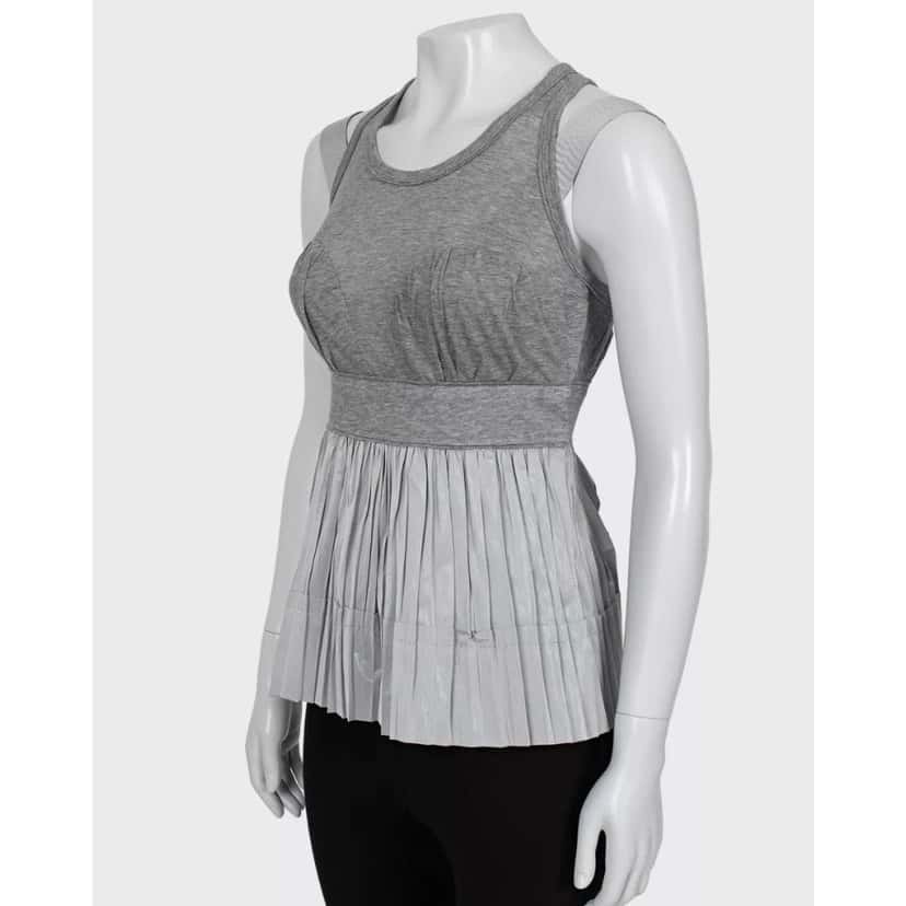 Louis Vuitton Louis Vuitton Gray Pleated Tank Top - Size 36/S pre-owned Grey Good condition - Back View