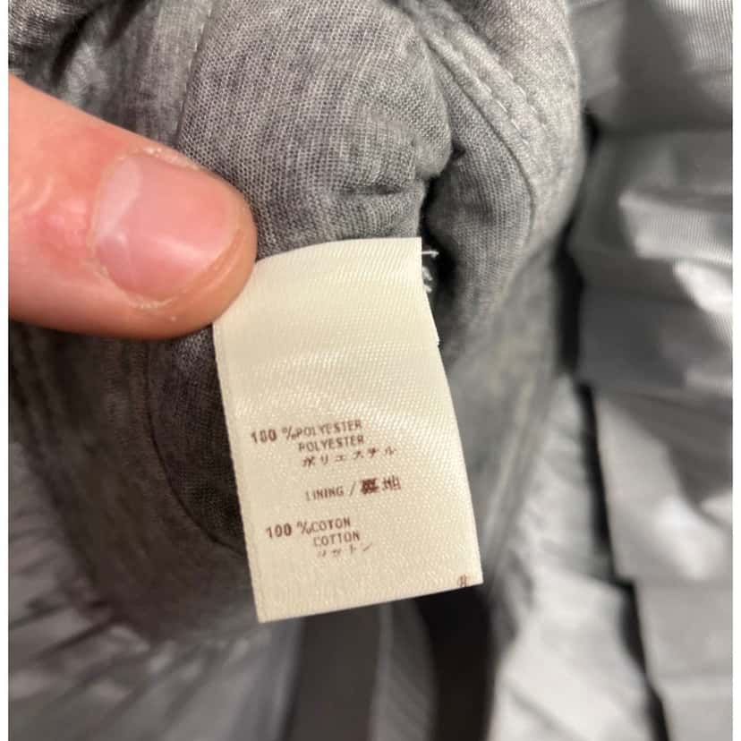 Louis Vuitton Louis Vuitton Gray Pleated Tank Top - Size 36/S pre-owned Grey Good condition - Box View