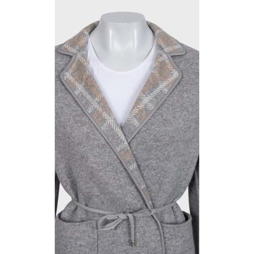Loro Piana NWOT Loro Piana Reversible Cashmere Coat - Size S pre-owned Grey Wool Never worn - Model View