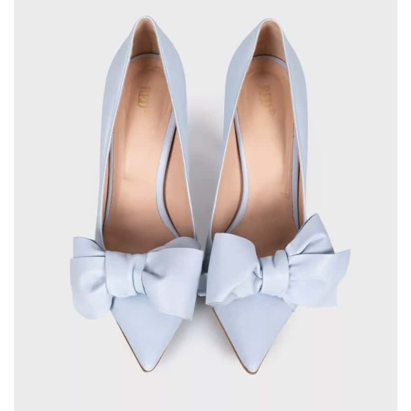 Valentino RED Valentino Blue Leather Bow Pumps  Sz.38.5 pre-owned Red Leather Good condition - Back View