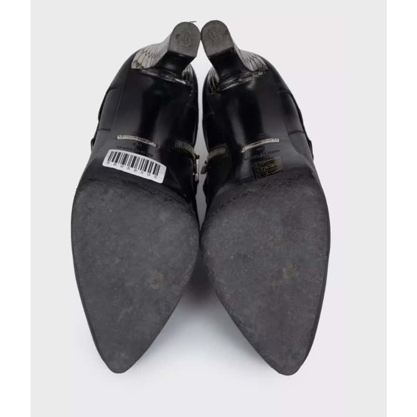 Roberto Cavalli Roberto Cavalli Black Leather Ankle Boots sz.40 pre-owned Black Leather Good condition - Box View