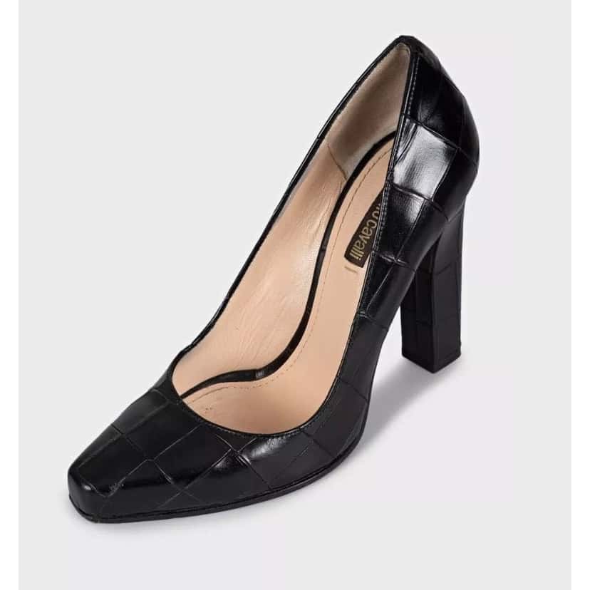 Roberto Cavalli Roberto Cavalli Black Embossed Leather Block Heel Pumps Sz.36 Pre-owned Black Leather Good condition - Inside View