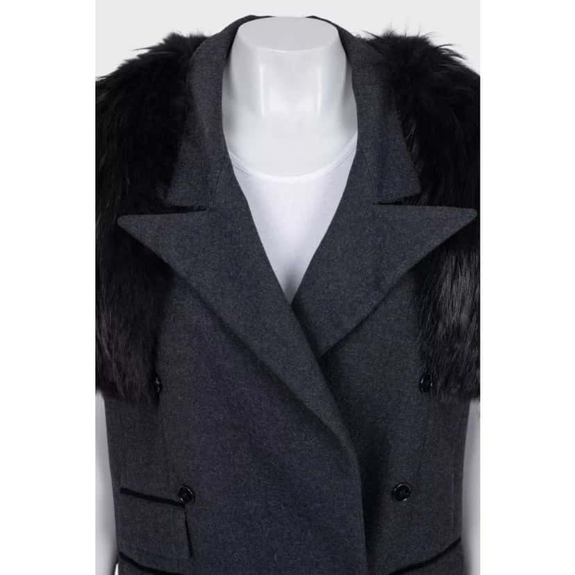 Dolce & Gabbana Dolce & Gabbana Gray Wool & Faux Fur Double-Breasted Vest Sz.40 pre-owned Grey Wool Good condition - Model View