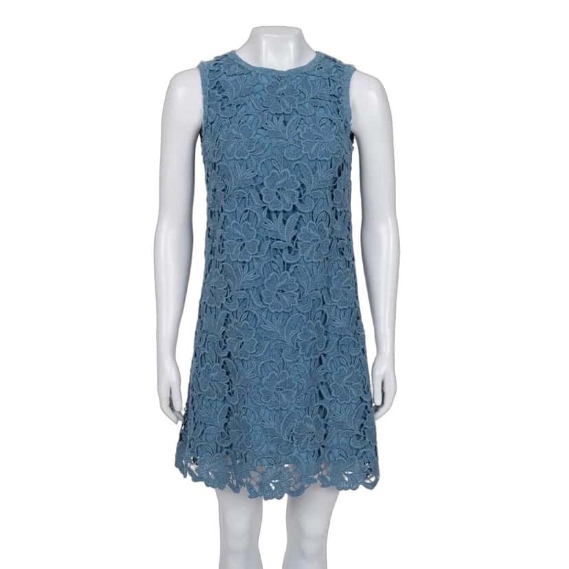 Dolce & Gabbana Dolce & Gabbana Light Blue Lace Straight Dress IT40/S Pre-owned Blue Lace Never worn - Front View