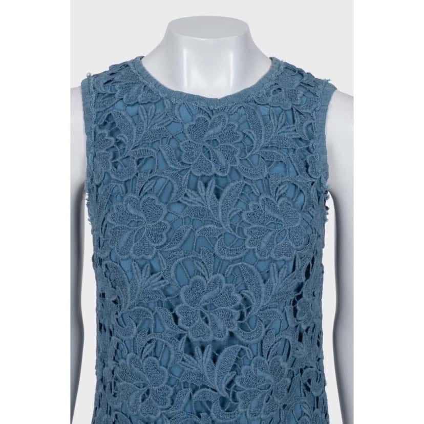Dolce & Gabbana Dolce & Gabbana Light Blue Lace Straight Dress IT40/S Pre-owned Blue Lace Never worn - Model View