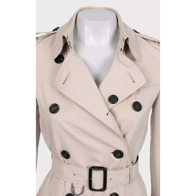 Burberry Burberry Beige Cropped Trench Coat with Belt EU32/XXS Pre-owned Beige Cotton Good condition - Model View