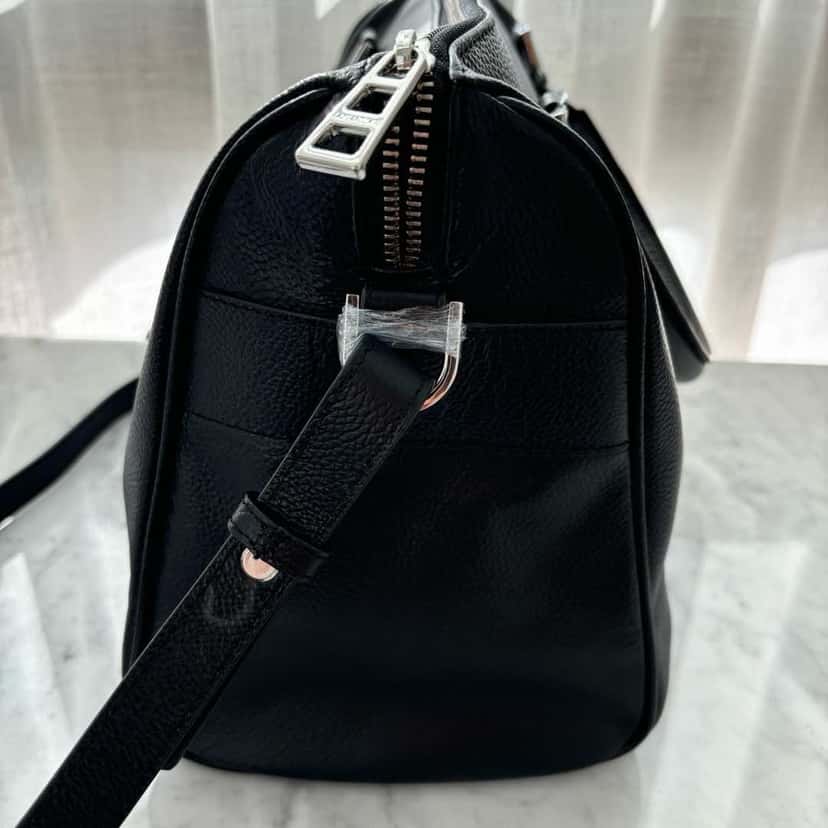 Zadig & Voltaire Sunny Medium Bag Black Leather Silver Never worn, with tag - Model View