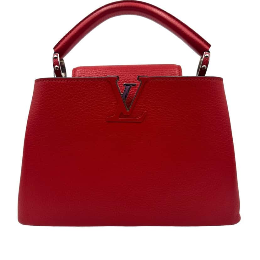 Louis Vuitton Capucines Red Good condition - Front View