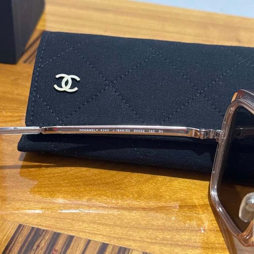 Chanel Square Silver Stainless steel Plastic Very good condition - Back View