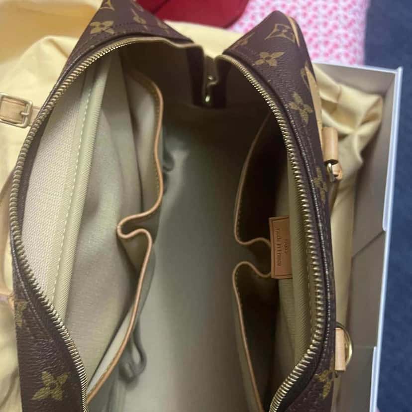 Louis Vuitton Deauville Brown Canvas Leather Very good condition - Model View