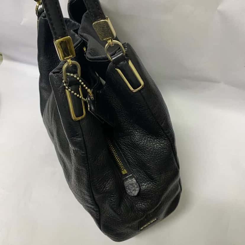 Coach Shoulder Bag Black Leather Very good condition - Inside View