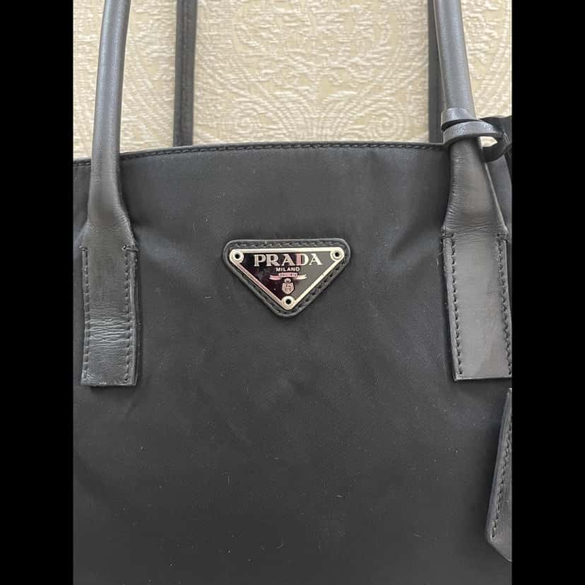 Prada Tessuto Nylon Tote Bag Black Very good condition - Back View