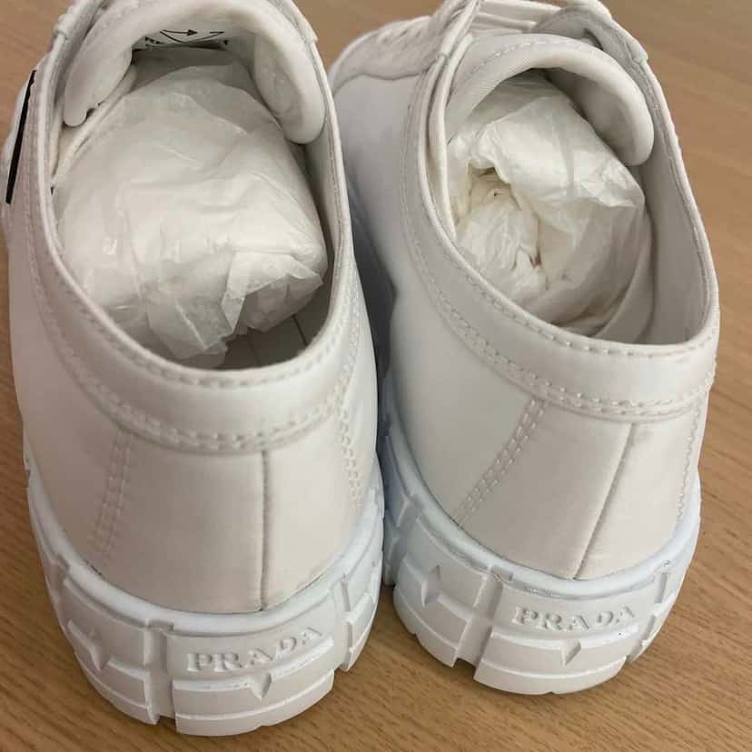 Prada Double Wheel Sneakers White Leather Very good condition - Back View