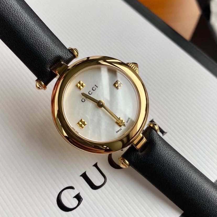 Gucci Diamantissima Black Never worn, with tag - Model View