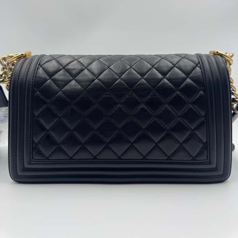 Chanel Boy Black Leather Good condition - Back View