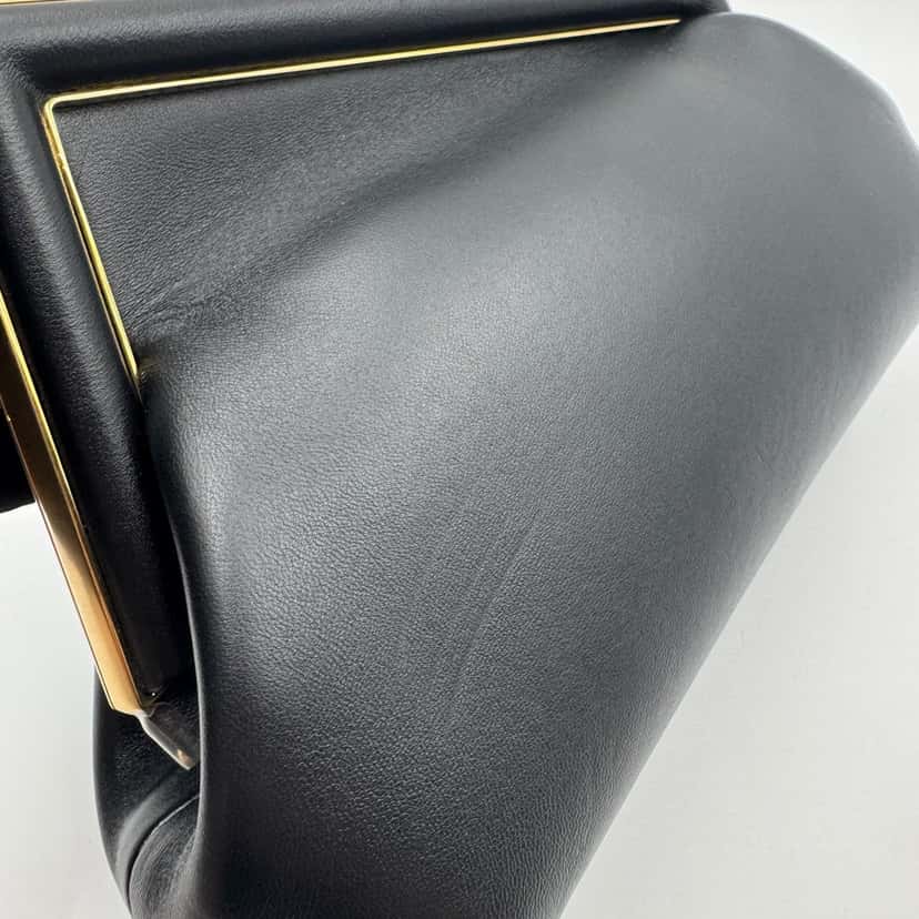 Fendi First Black Leather Very good condition - Box View