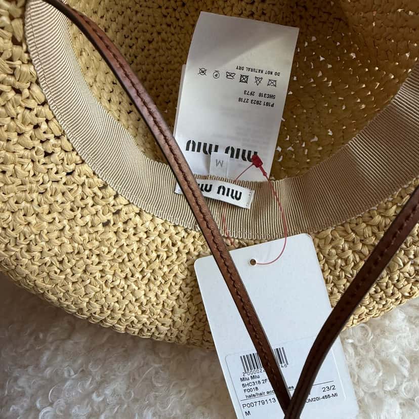Miu Miu cowboy Beige Never worn, with tag - Inside View