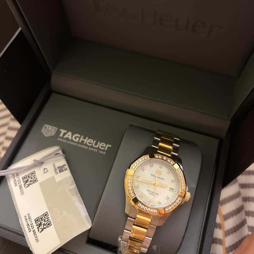 Tag Heuer Aquaracer Gold Never worn, with tag - Box View
