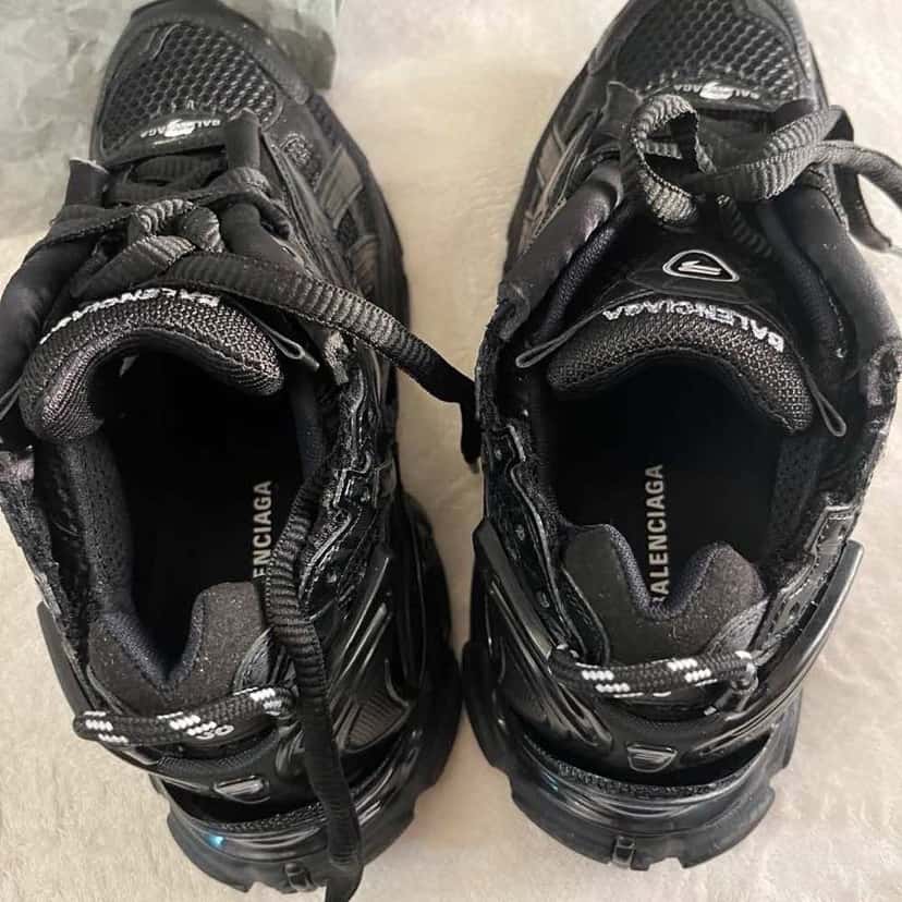 Balenciaga Runner Sneakers Black Never worn, with tag - Back View