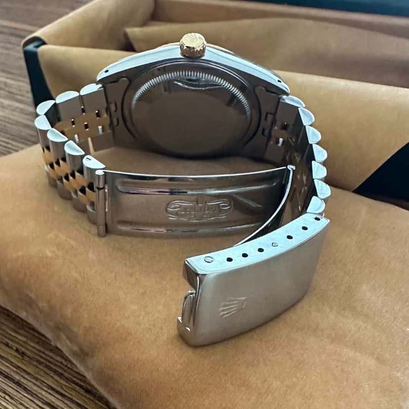 Rolex Datejust 36 Jubilee Gold Very good condition - Inside View