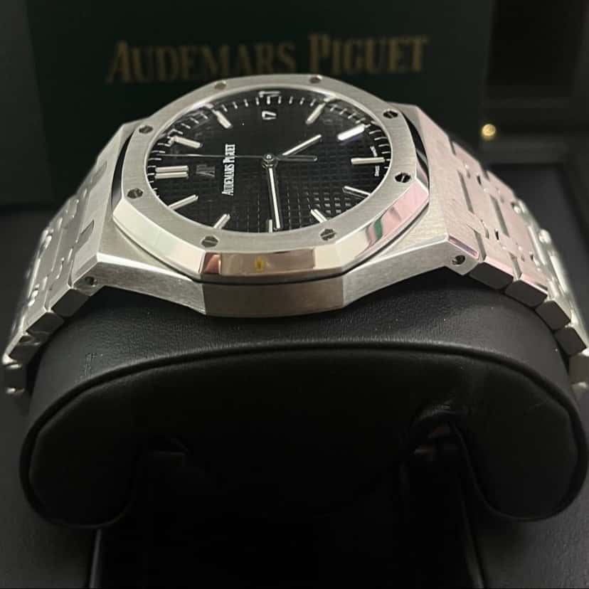 Audemars Piguet Royal Oak Selfwinding 41mm Black Never worn - Inside View