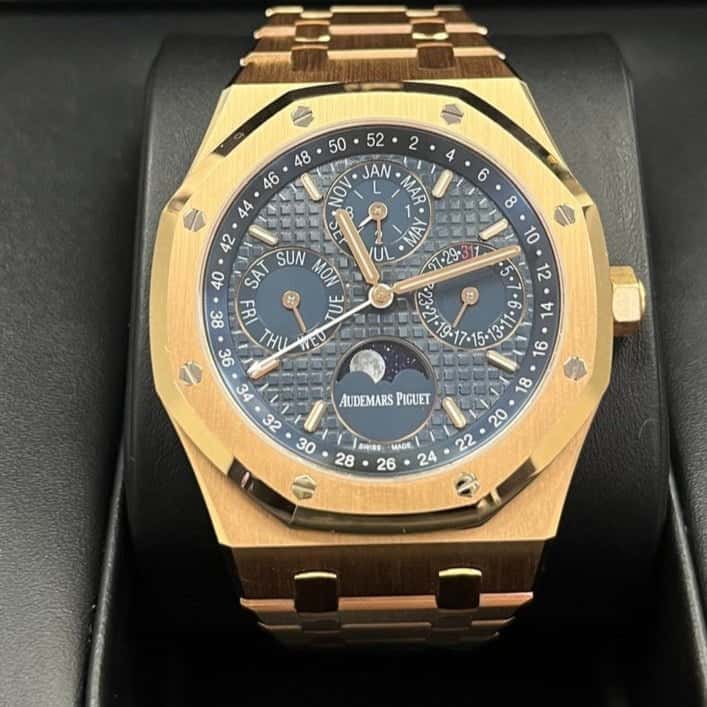 Audemars Piguet Royal Oak Perpetual Calendar 41mm Pink Never worn - Box View