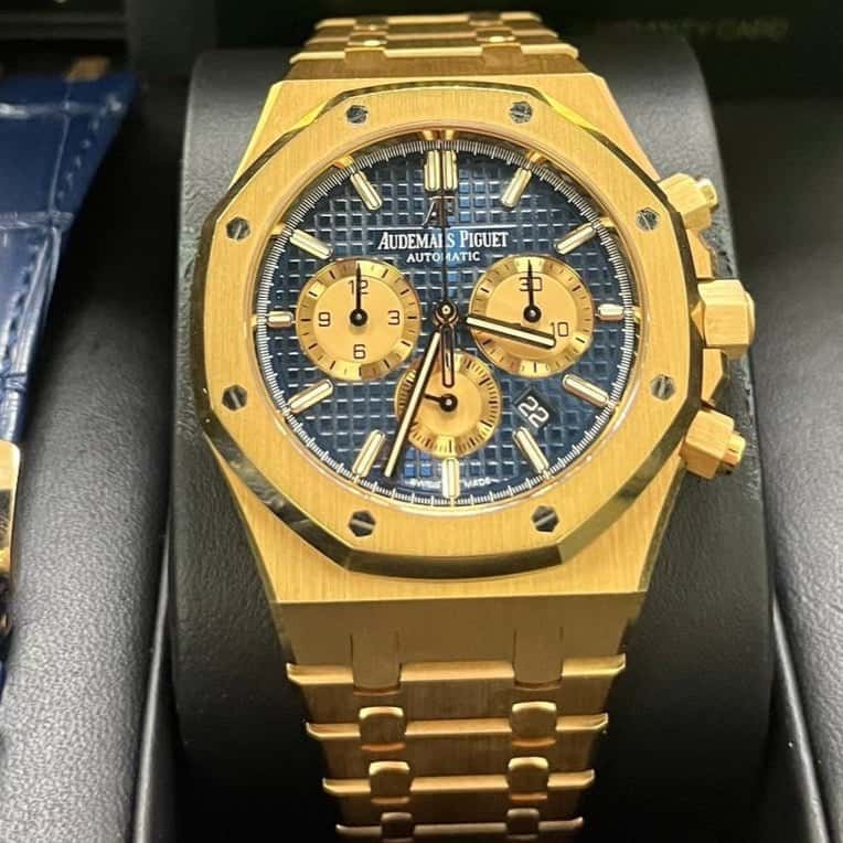 Audemars Piguet Royal Oak Selfwinding Chronograph 41mm Pink Never worn - Back View