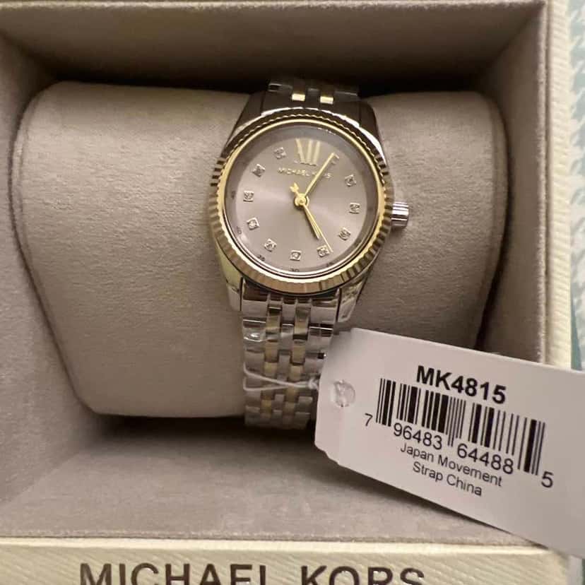 Michael Kors mk4815 Gold Never worn, with tag - Model View