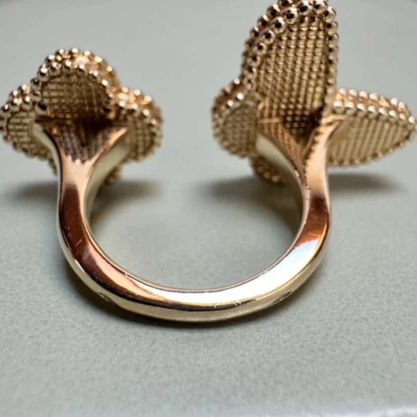Van Cleef & Arpels Alahambra Between The Ring Gold Gold Very good condition - Back View