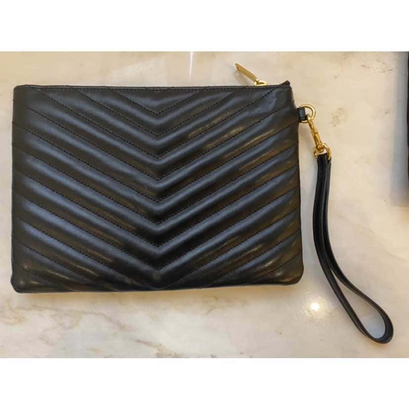 Saint Laurent Cassandre Clutch Black Leather Leather Very good condition - Back View