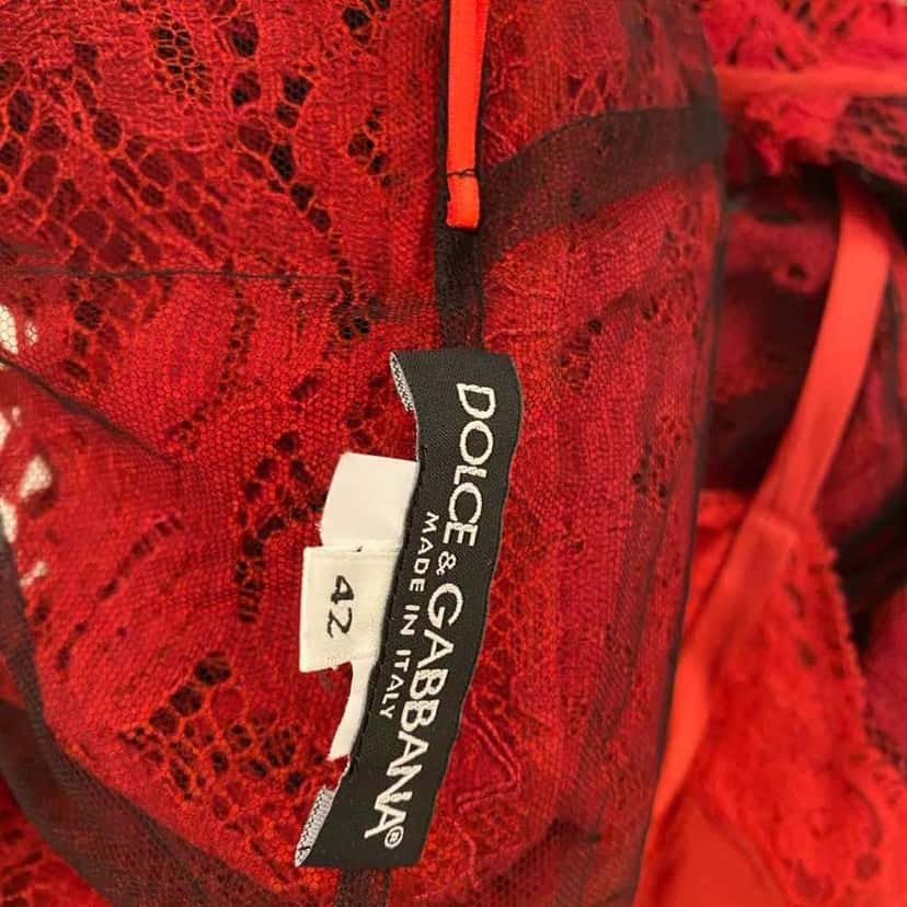 Dolce & Gabbana Lace Red Dress Red Lace Very good condition - Model View