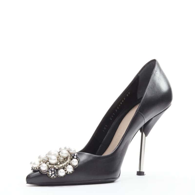 Alexander McQueen Pearl Stiletto Pumps Black Leather Very good condition - Box View