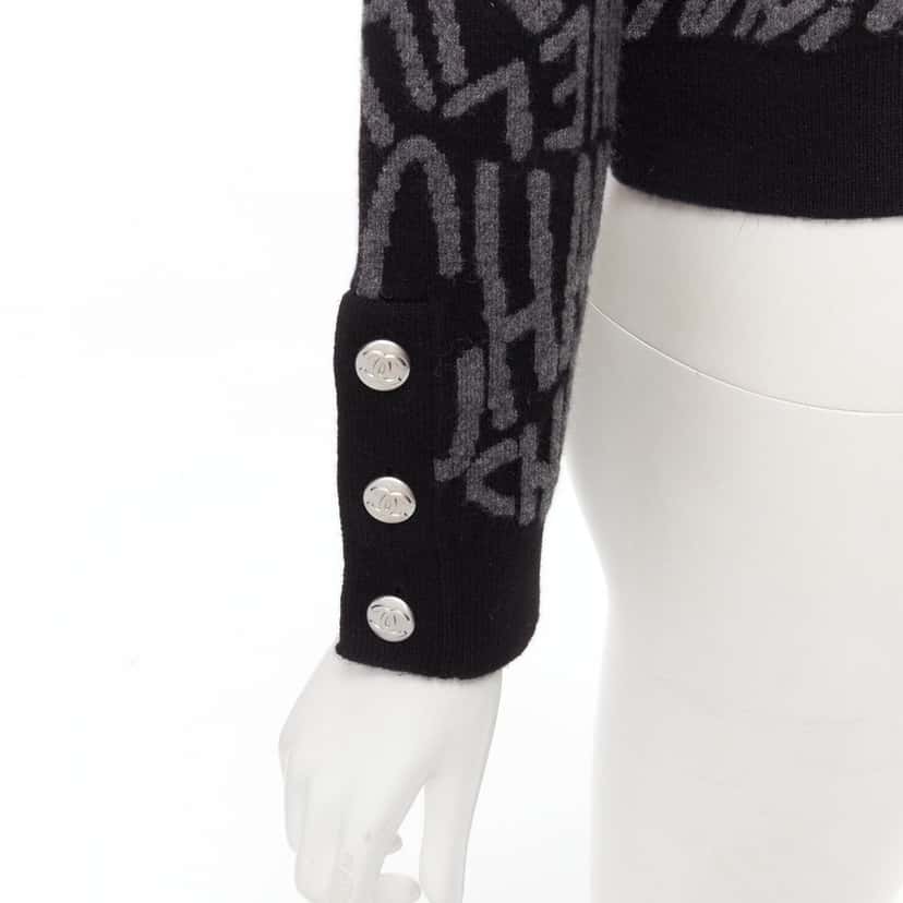 Chanel P70640K10206 Grey Cashmere Never worn - Back View