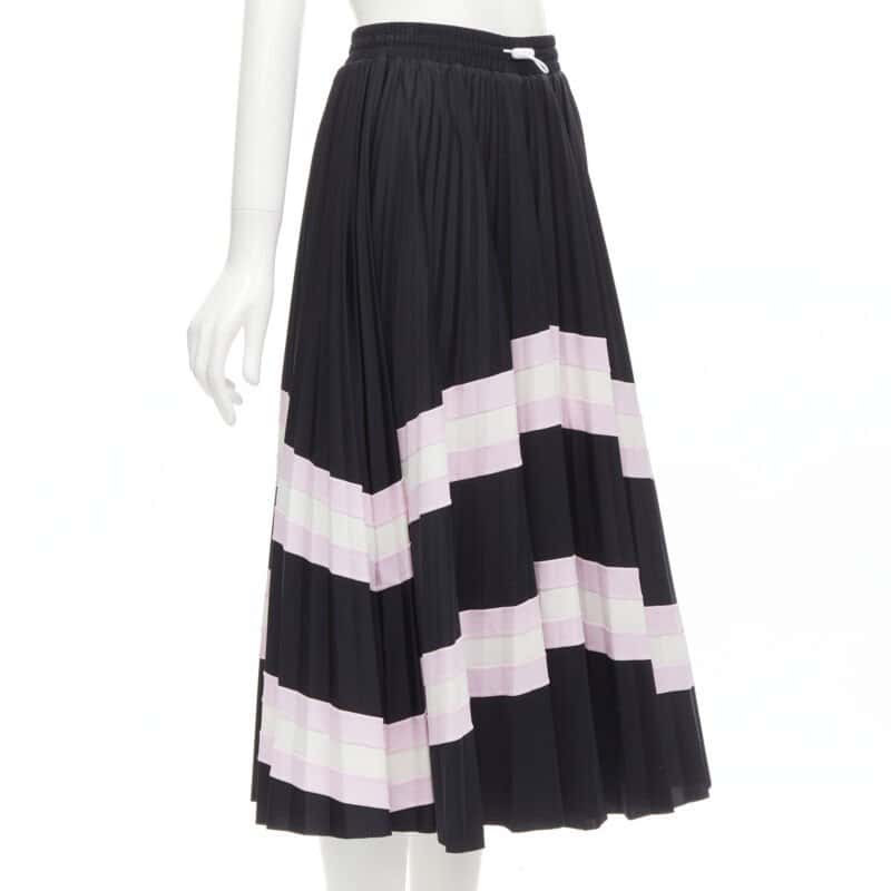 Valentino Garavani Patchwork Pleated Skirt Pink Polyamide Never worn - Inside View