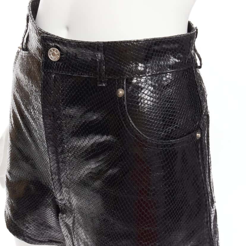 Manokhi Scaled Leather Shorts Black Leather Never worn - Back View