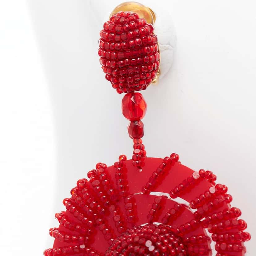 Oscar de la Renta Spiral Shell Earrings Red Plastic Very good condition - Model View