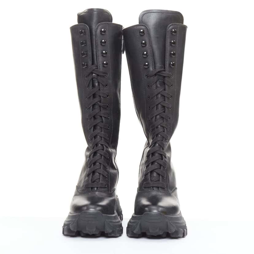 Miu Miu Product Black Leather Good condition - Inside View