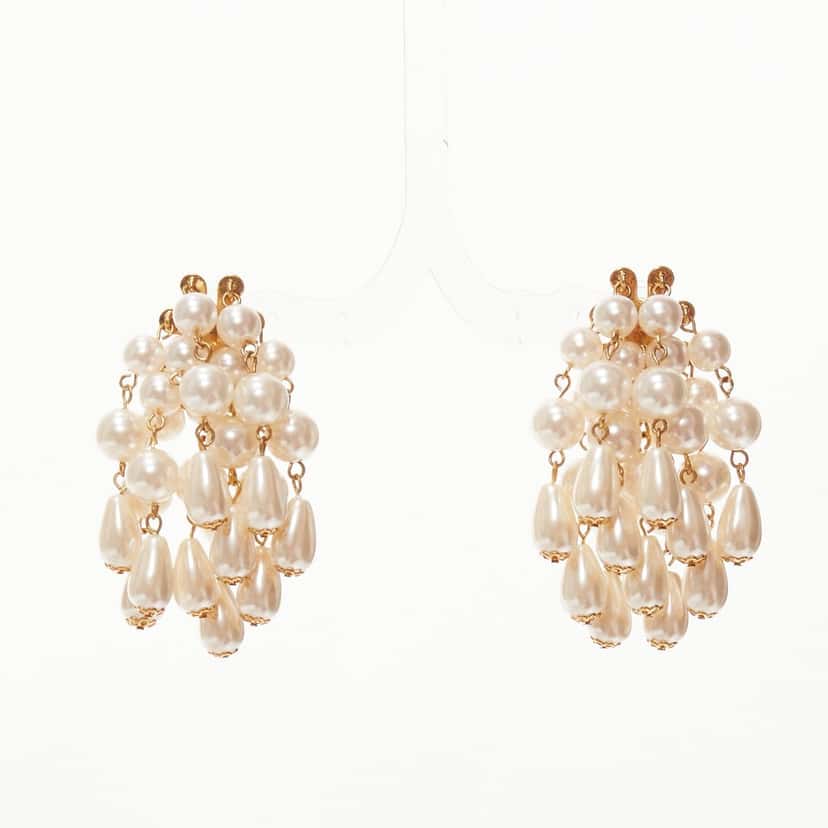 Lele Sadoughi Starburst Earrings Beige Pearl Very good condition - Front View