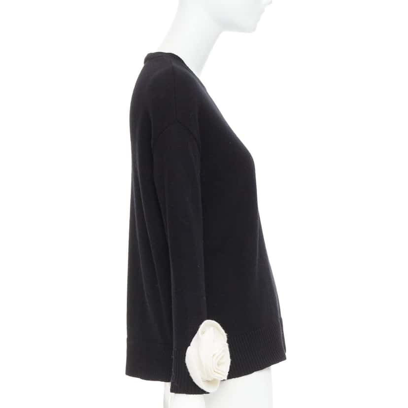 VALENTINO GARAVANI Product Black Wool Very good condition - Model View