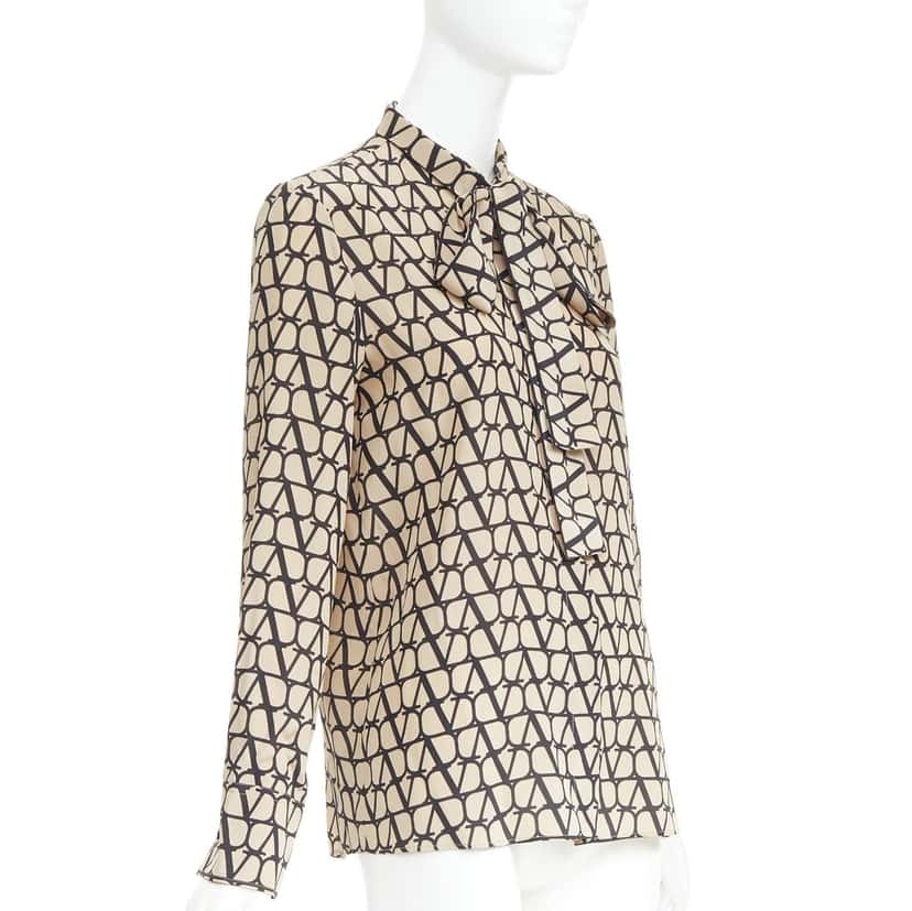 VALENTINO GARAVANI Product Beige Silk Very good condition - Inside View