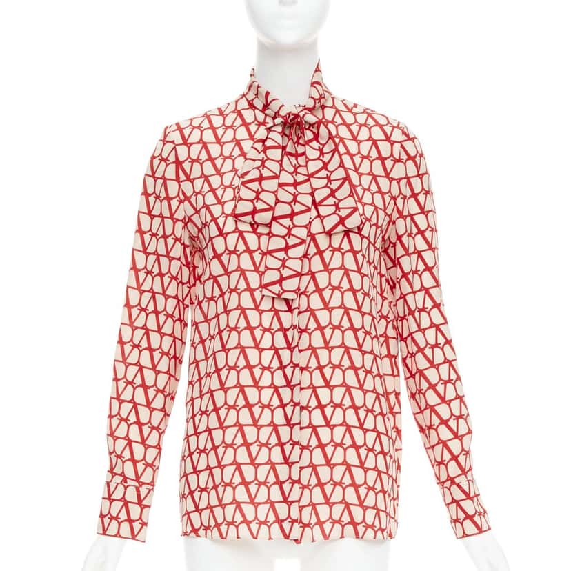 VALENTINO GARAVANI Product Red Silk Good condition - Front View