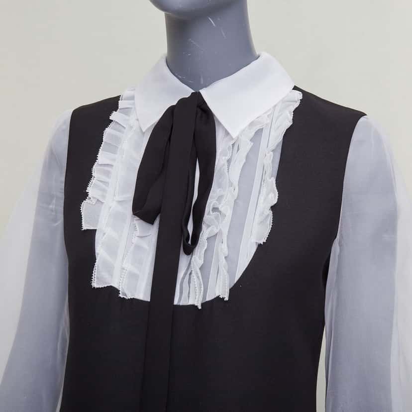 VALENTINO GARAVANI Product Black Wool Very good condition - Back View