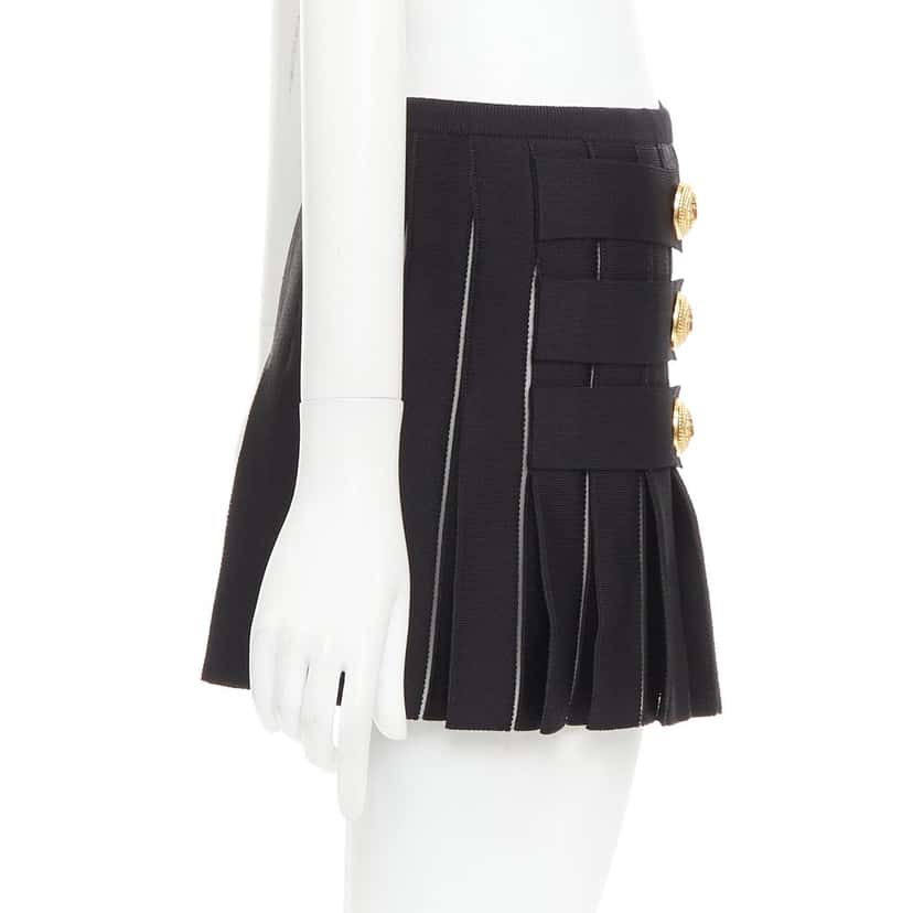 Balmain YF1LB474KC410PA Black Viscose Very good condition - Model View