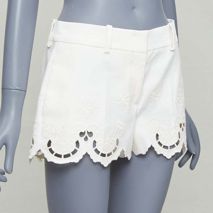 Ermanno Scervino Sangallo Scalloped Shorts Ecru Cotton Very good condition - Inside View