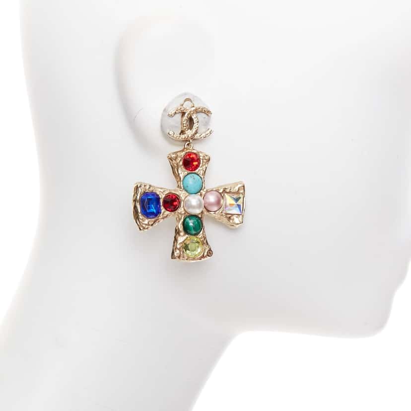 Chanel Bijoux de Couture Orecchini Cross Gold Metal Very good condition - Model View