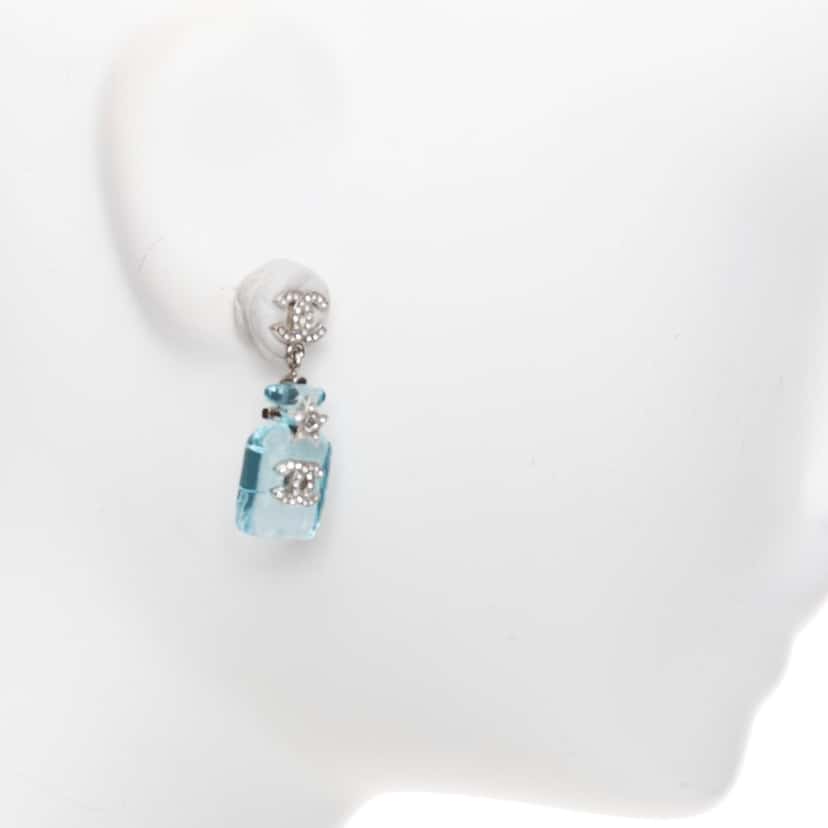 Chanel Product Blue Plastic Very good condition - Model View