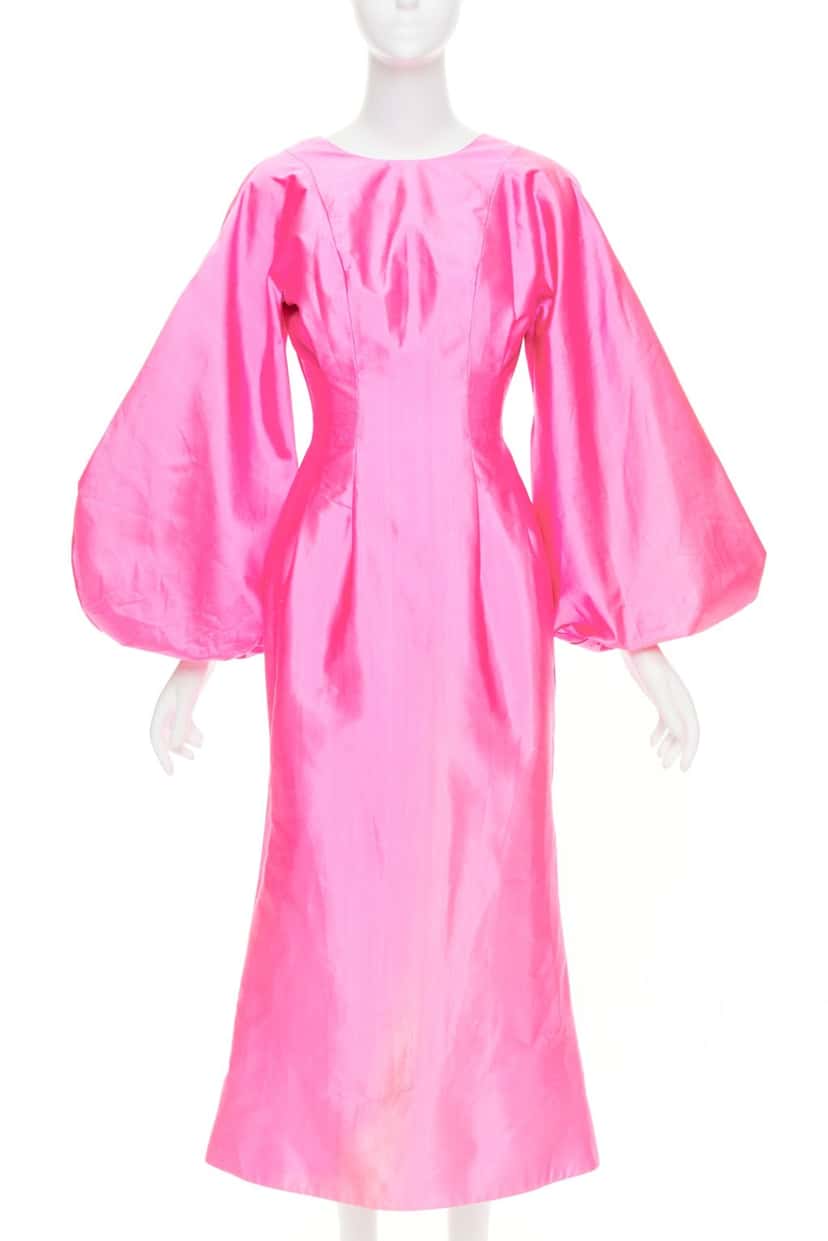 NON SIGNE / UNSIGNED Product Pink Silk Very good condition - Front View