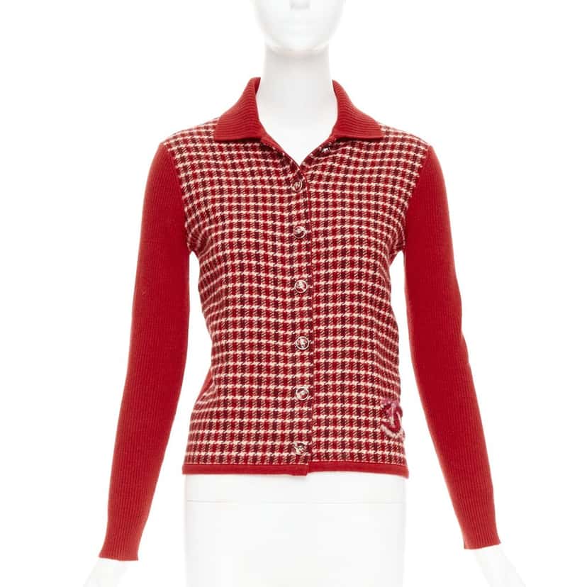 Chanel Product Red Cashmere Very good condition - Front View