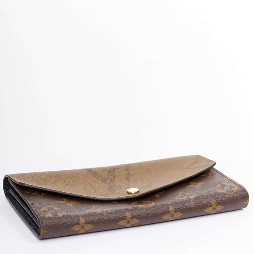 Louis Vuitton Sarah portefeuille Brown Very good condition - Model View
