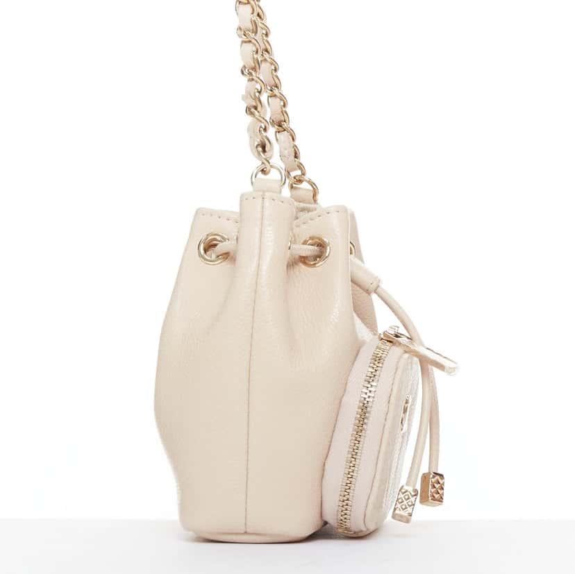 Chanel Product Beige Leather Very good condition - Model View